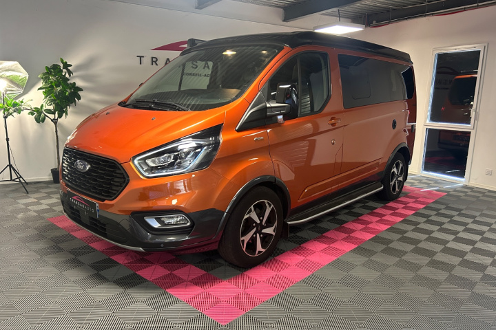FORD TRANSIT CUSTOM NUGGET